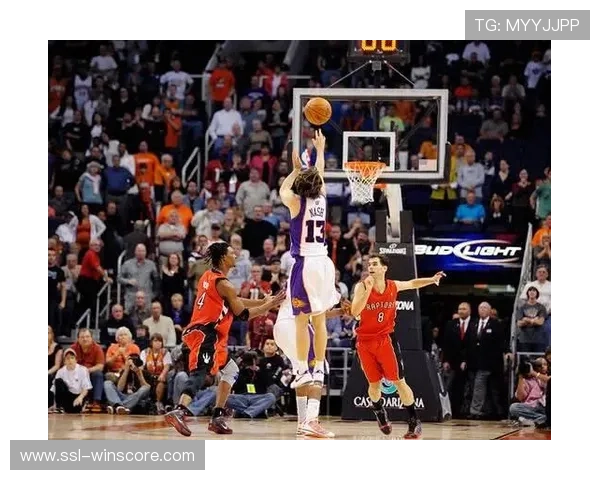 王牌威尔逊休赛期苦练视频曝光，投篮命中率提升