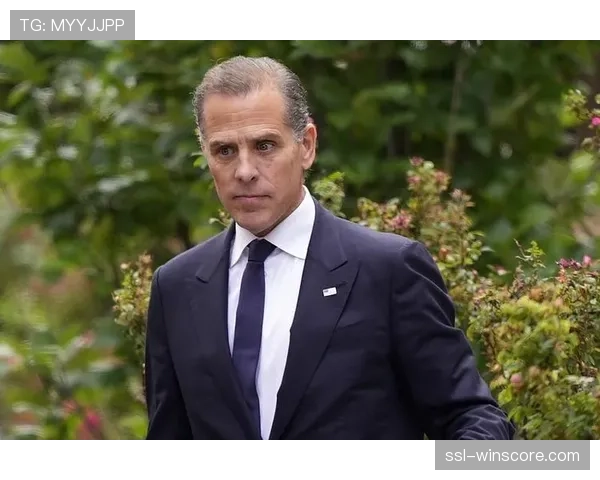 法国前奥运冠军因税务欺诈被判刑，涉案金额涉及游泳学校经营